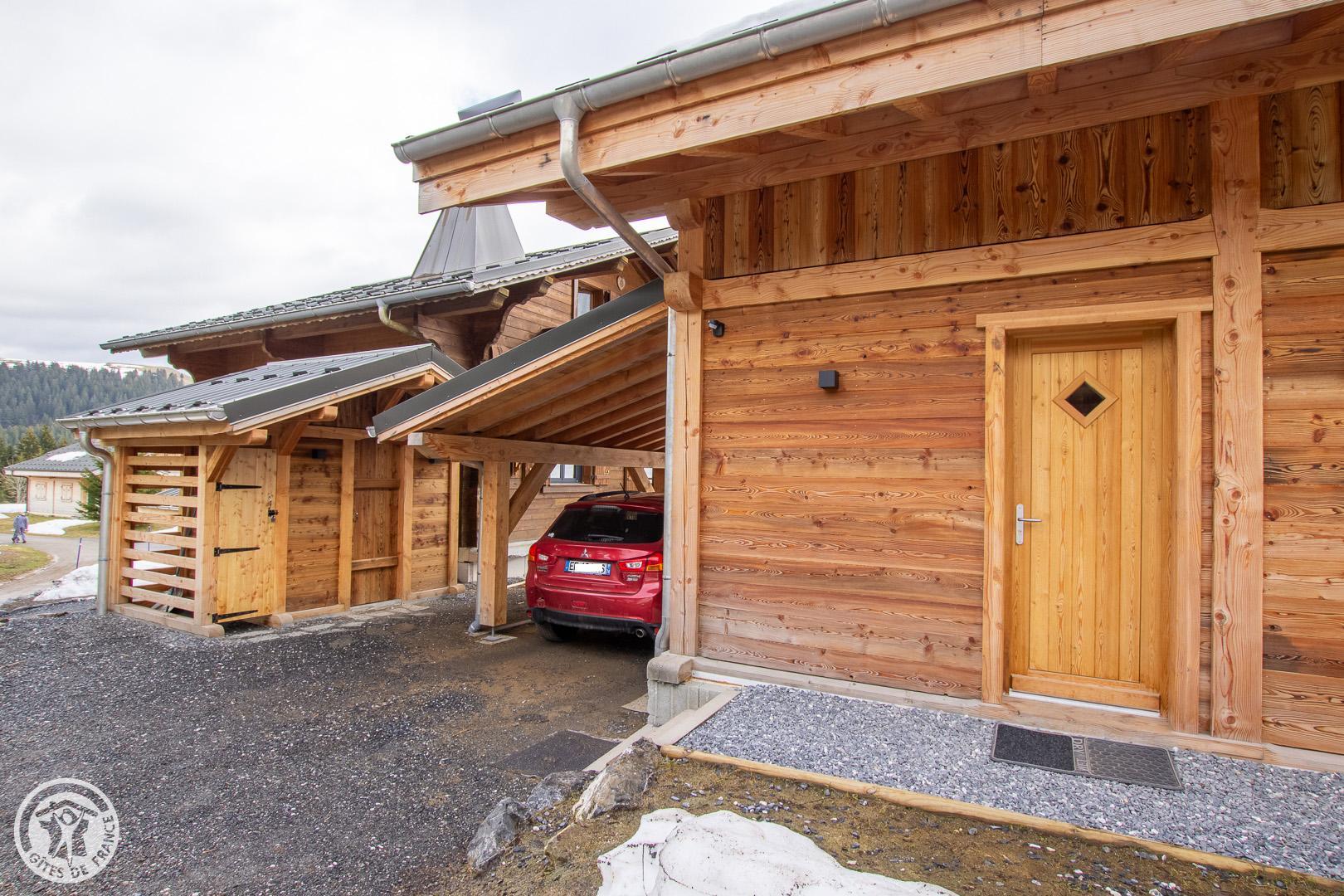 Vue Extérieur Entrée Chalet et Local Ski Praz de Lys